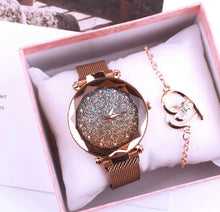 Load image into Gallery viewer, Women’s Luxury Watch with Bracelet
